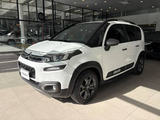 CITROËN AIRCROSS 1.6 VTI 120 FLEX SHINE EAT6 CITROËN AIRCROSS 1.6 VTI 120 FLEX SHINE EAT6
